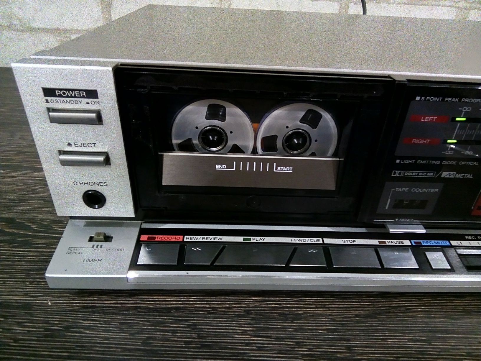 Aiwa AD-F330K Stereo Cassette Deck