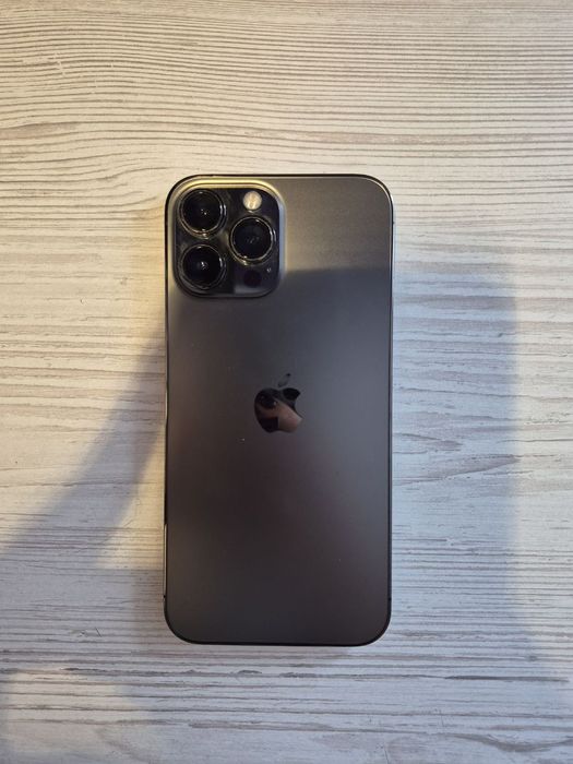 Продам айфон 13про мах 256
