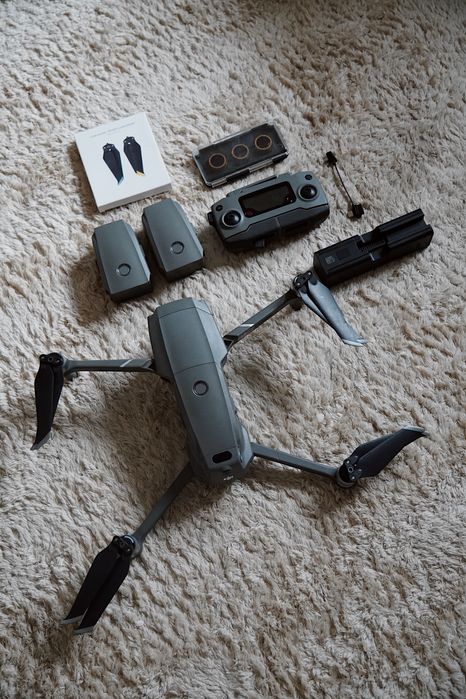 DJI MAVIC 2 ZOOM fly more combo