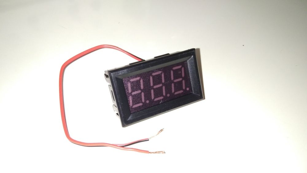 Цифровой вольтметр