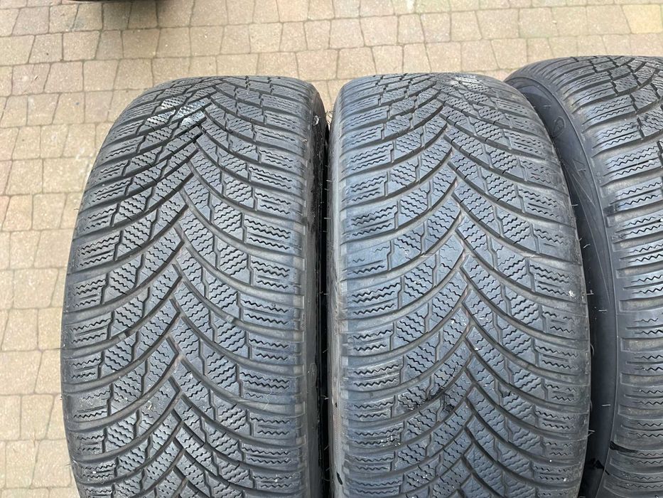 3854. Koła zimowe Nissan Juke Qashqai 5x114.3 225/45/19 6.5/8mm