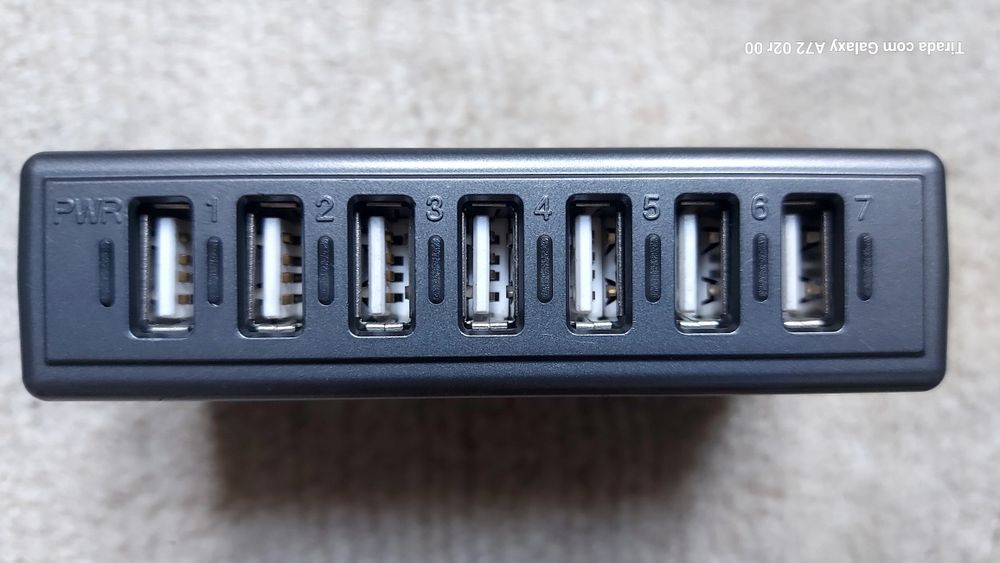 D-Link 8-Port USB 2.0 Hub64409263339395121