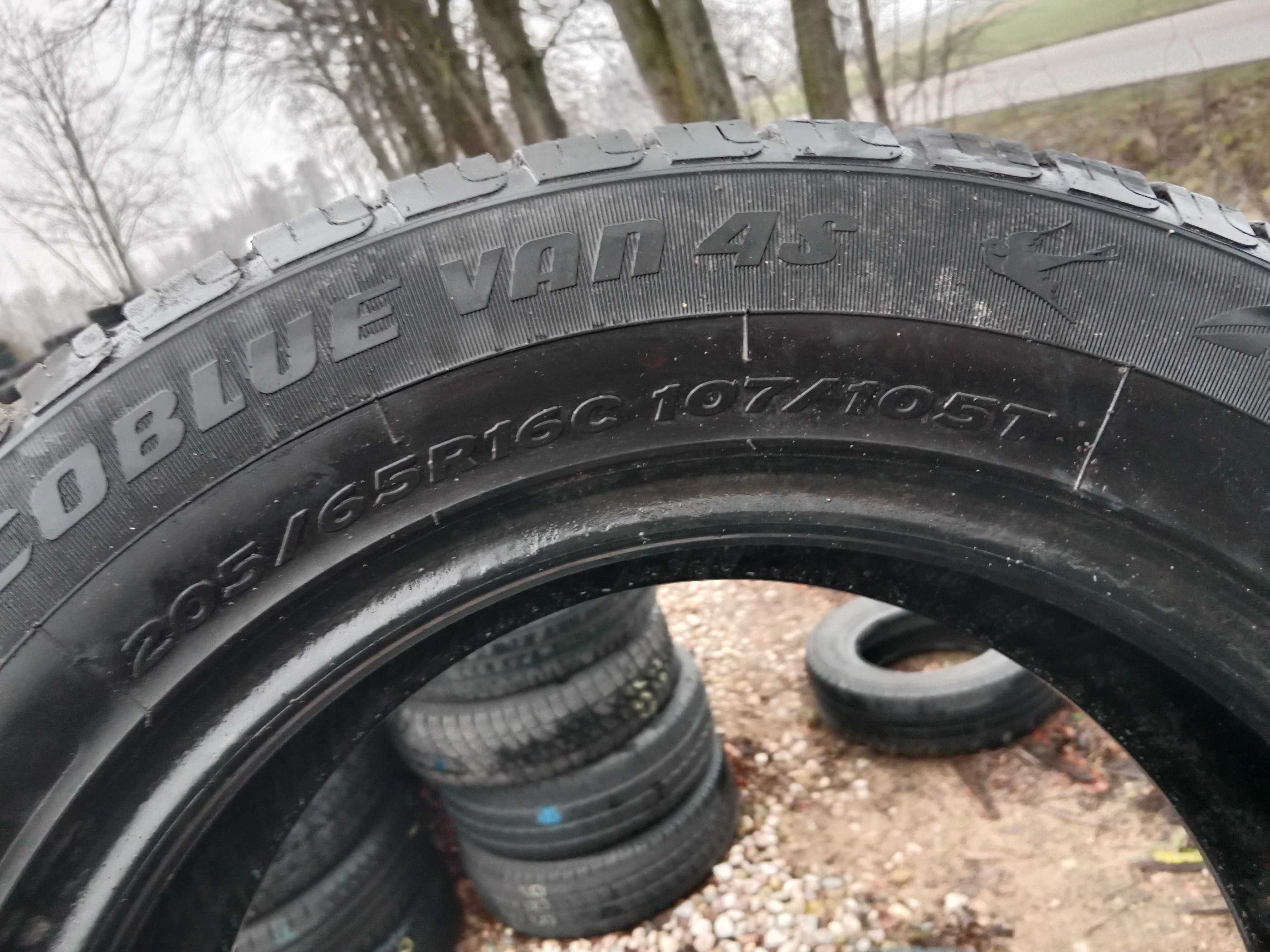 Opona używana 205/65R16C Superia Ecoblue Van 4S 1szt.