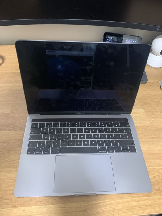 Macbook pro 2019 16gb 512gb