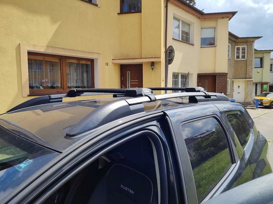 Bagażnik dachowy Thule Evo Edge - stopy Thule  + belki Thule 77/77cm