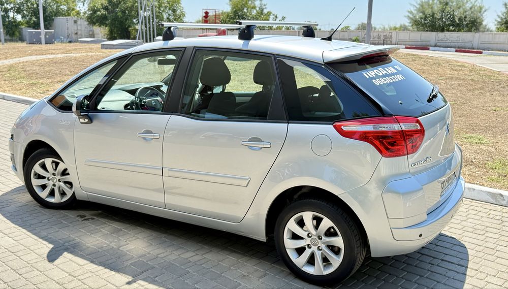 Citroen C4 Picasso 2010г Автомат Минивен!
