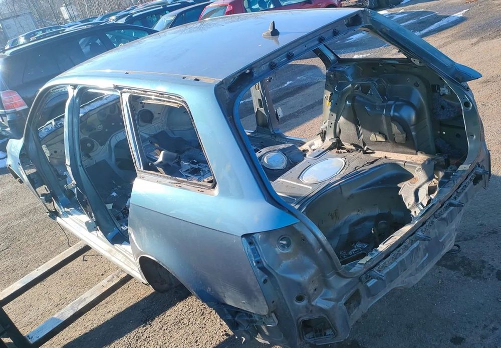 Seat Exeo Ćwiartka podłużnica próg słupek dach LW7Z
