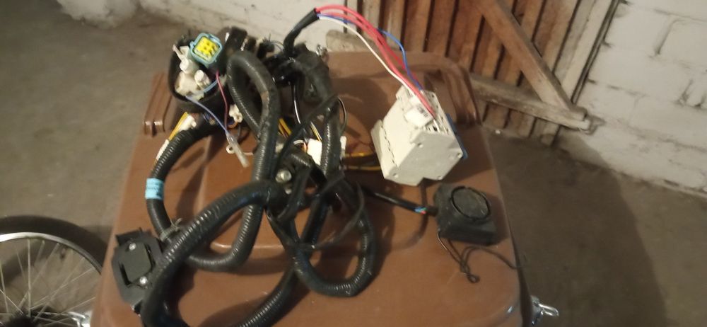 Części skutera elektrycznego wiązka elektryczna