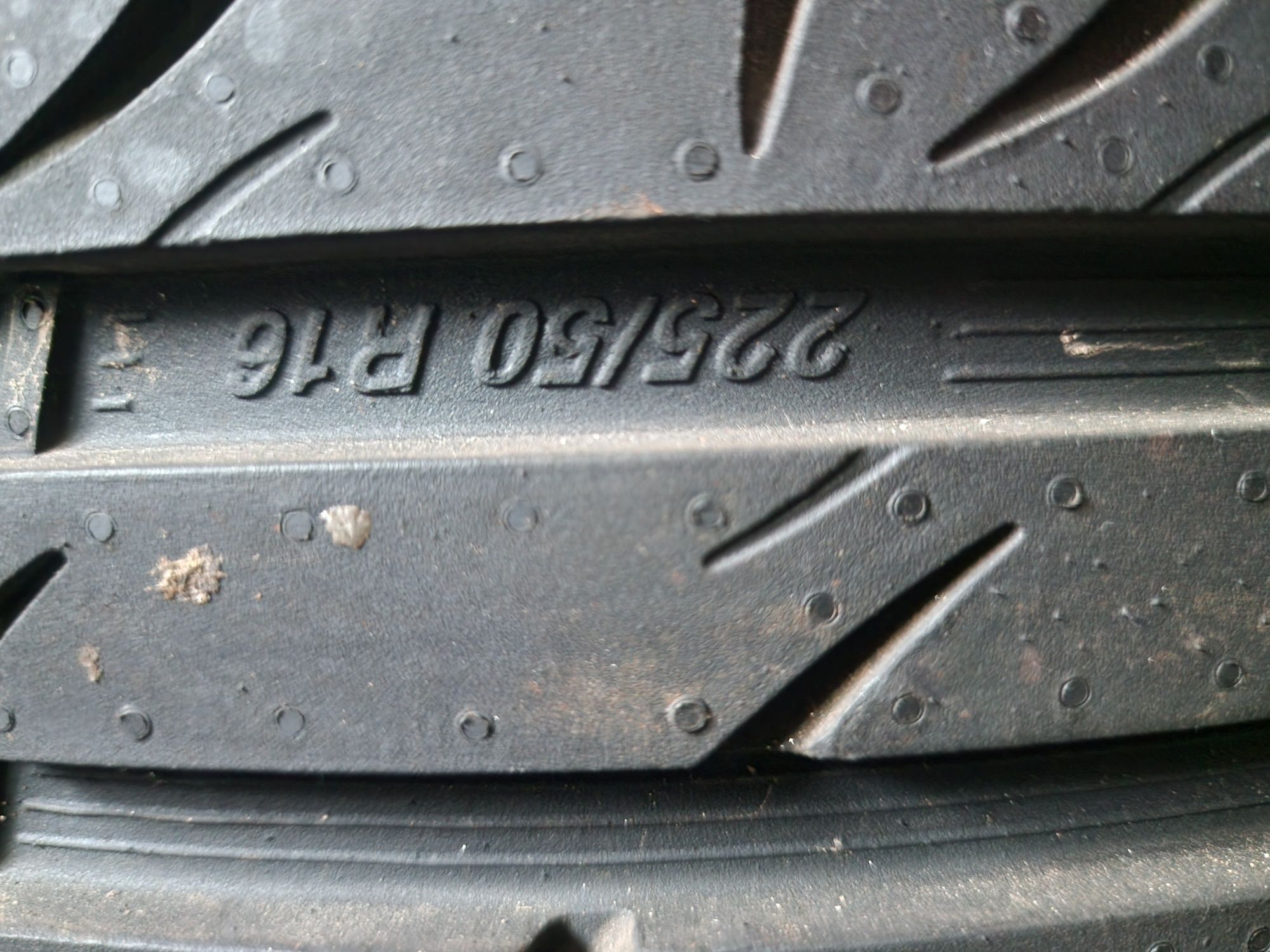 4 jantes bmw + pneu novos