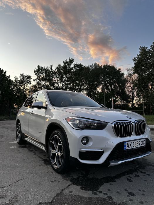 BMW X1 F48 28i 2,0 AT 245 к.с. AWD