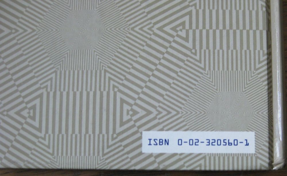 Microeconomics - Miltiades Chacholiades em Inglês