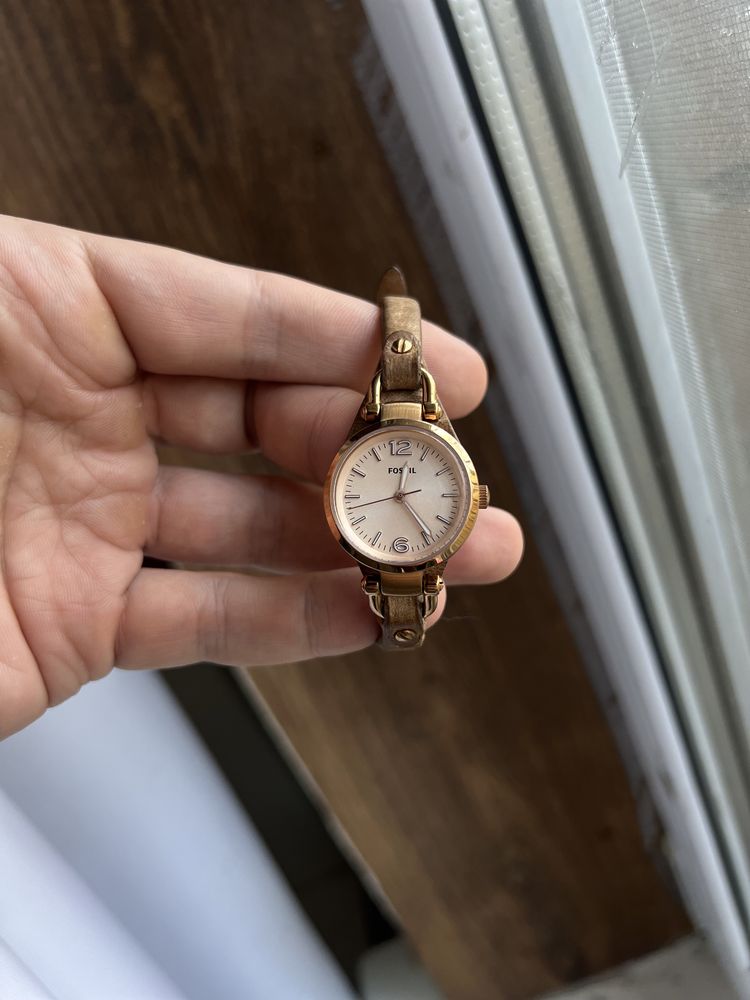 Часы женские Fossil оригинал