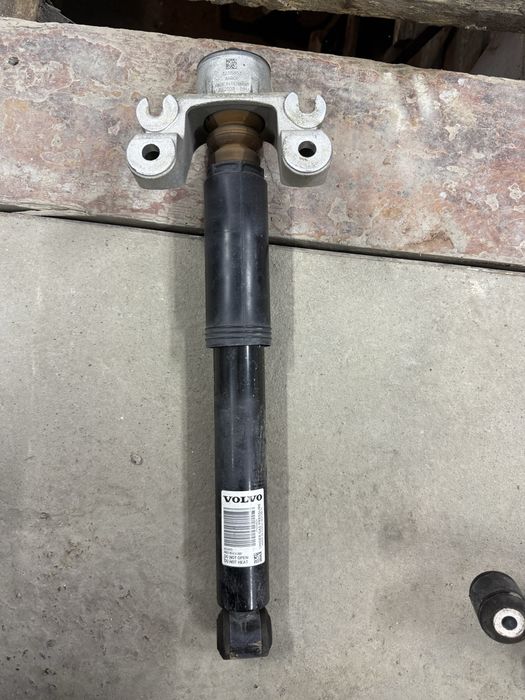 Задній підрамник 32315792 Volvo XC 90 Plugin Hybrid T8 2023 рік