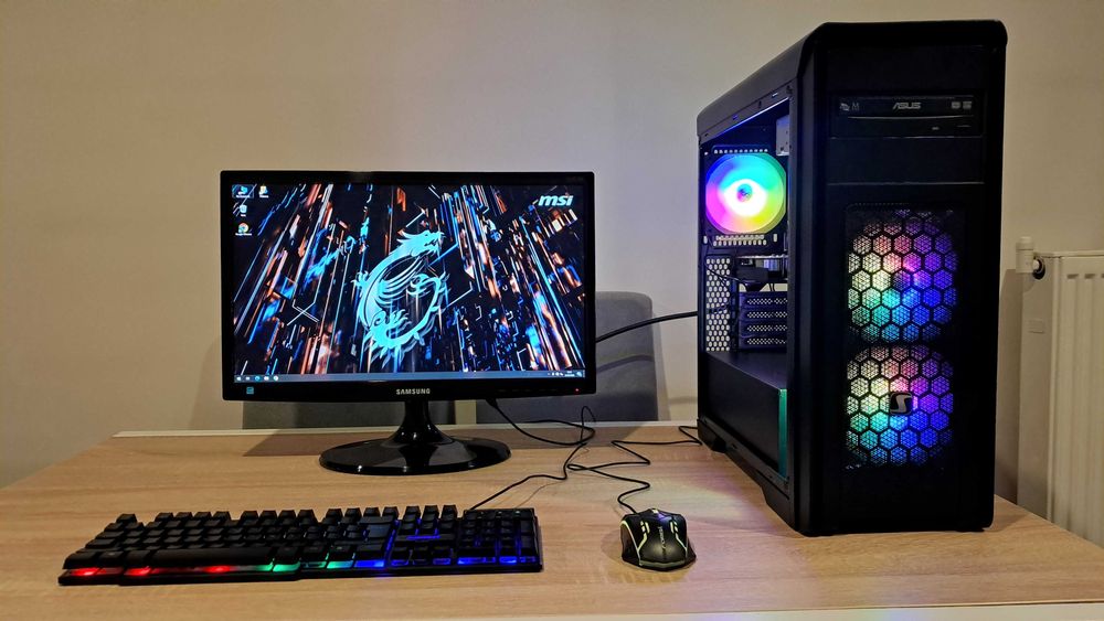 Zestaw Do Gier i7 8x3.8GHz/Ram-16GB/GTX-1050/SSD+500GB/Samsung 24'