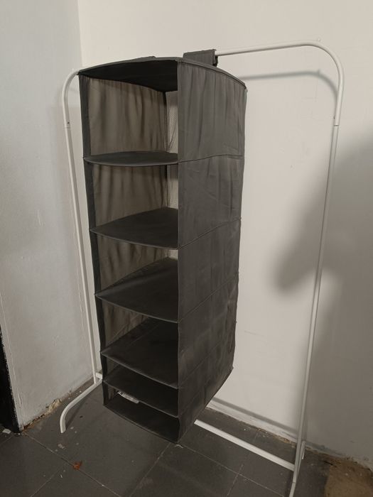 Suporte Roupa MULIG + Arrumação SKUBB (Conjunto) – 7 Unidades – Usado,