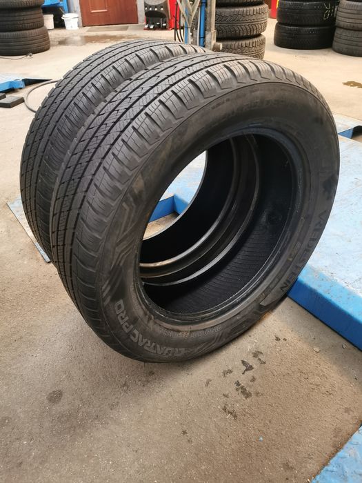 Para opon 215/60R17 96H Vredestein Quatrac Pro