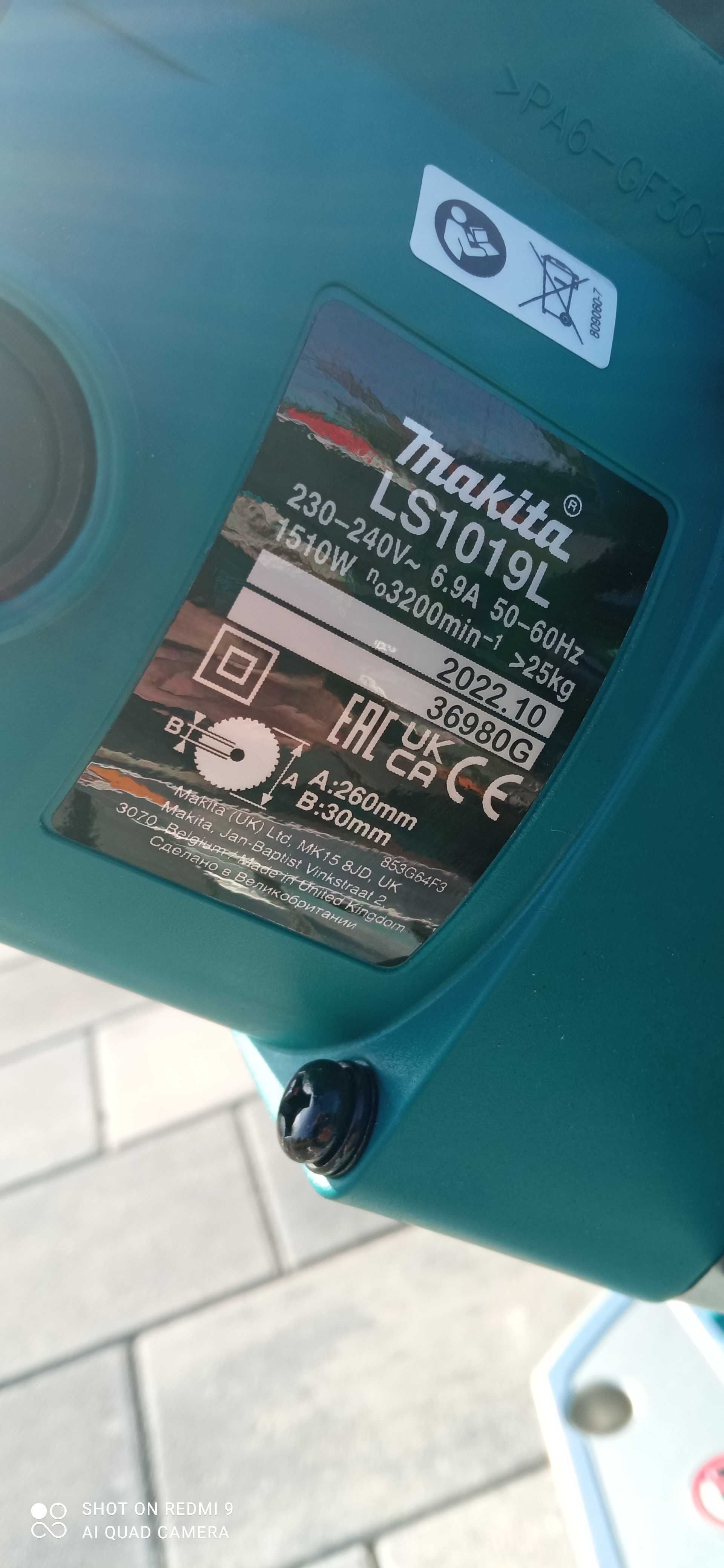 Makita LS1019 Piła ukośnica z posuwem 260mm 1510W NOWA