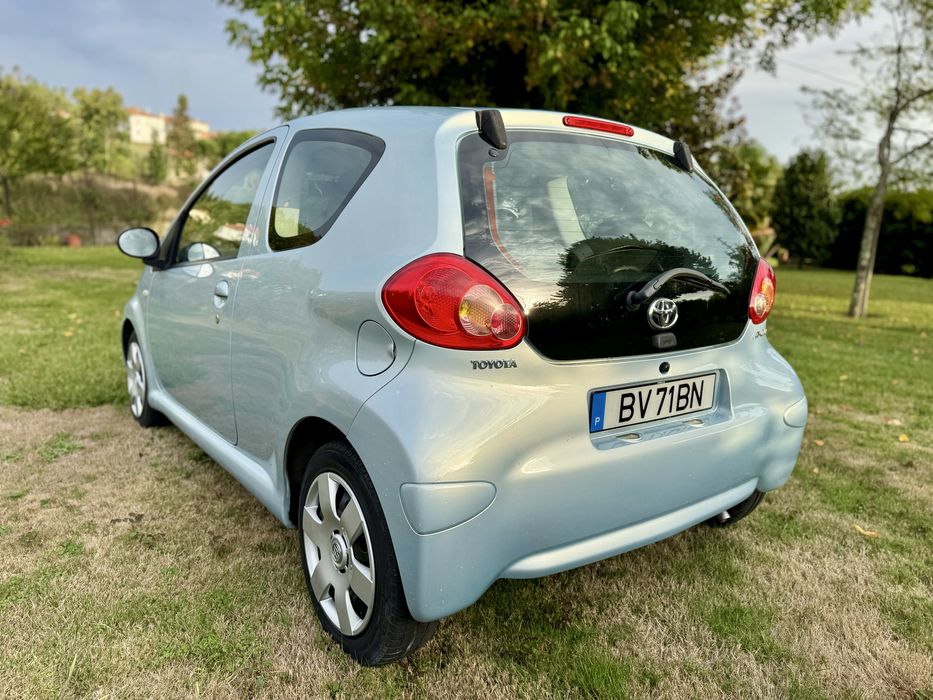 Toyota Aygo com A/C