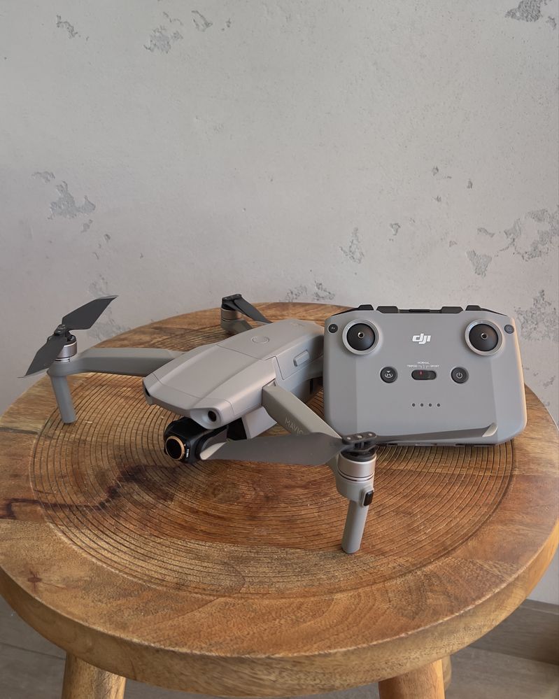 Коптер DJI Mavic Air 2 (Fly More Combo)