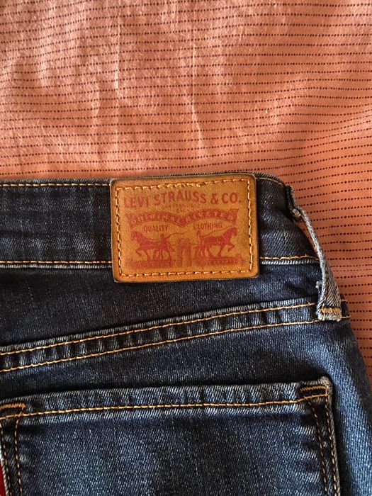 Calças Bootcut Levis W26 L32