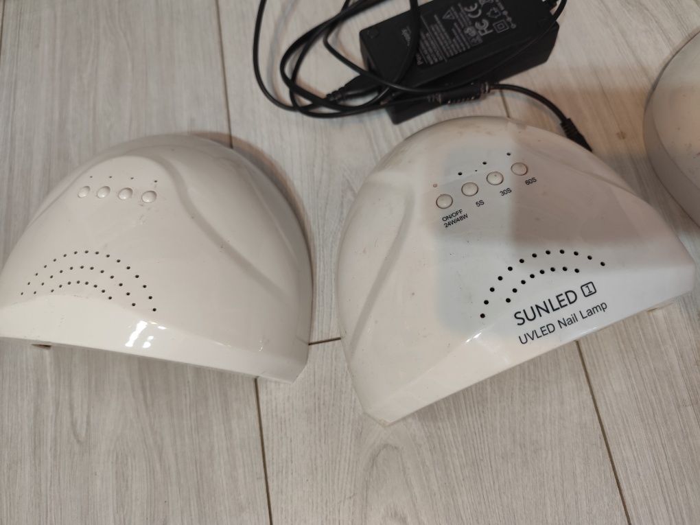 Lampy do paznokci + jeden zasilacz