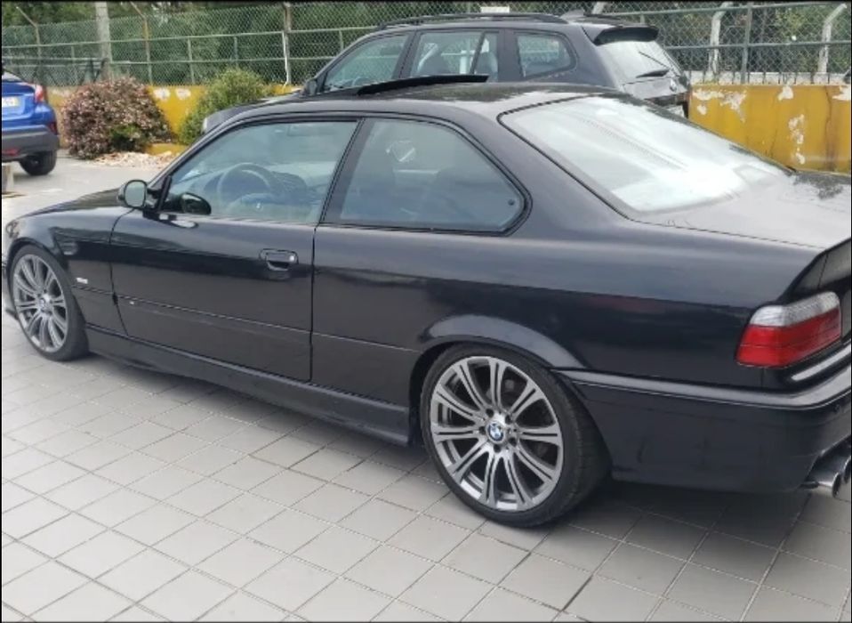 BMW 318 IS Versão M