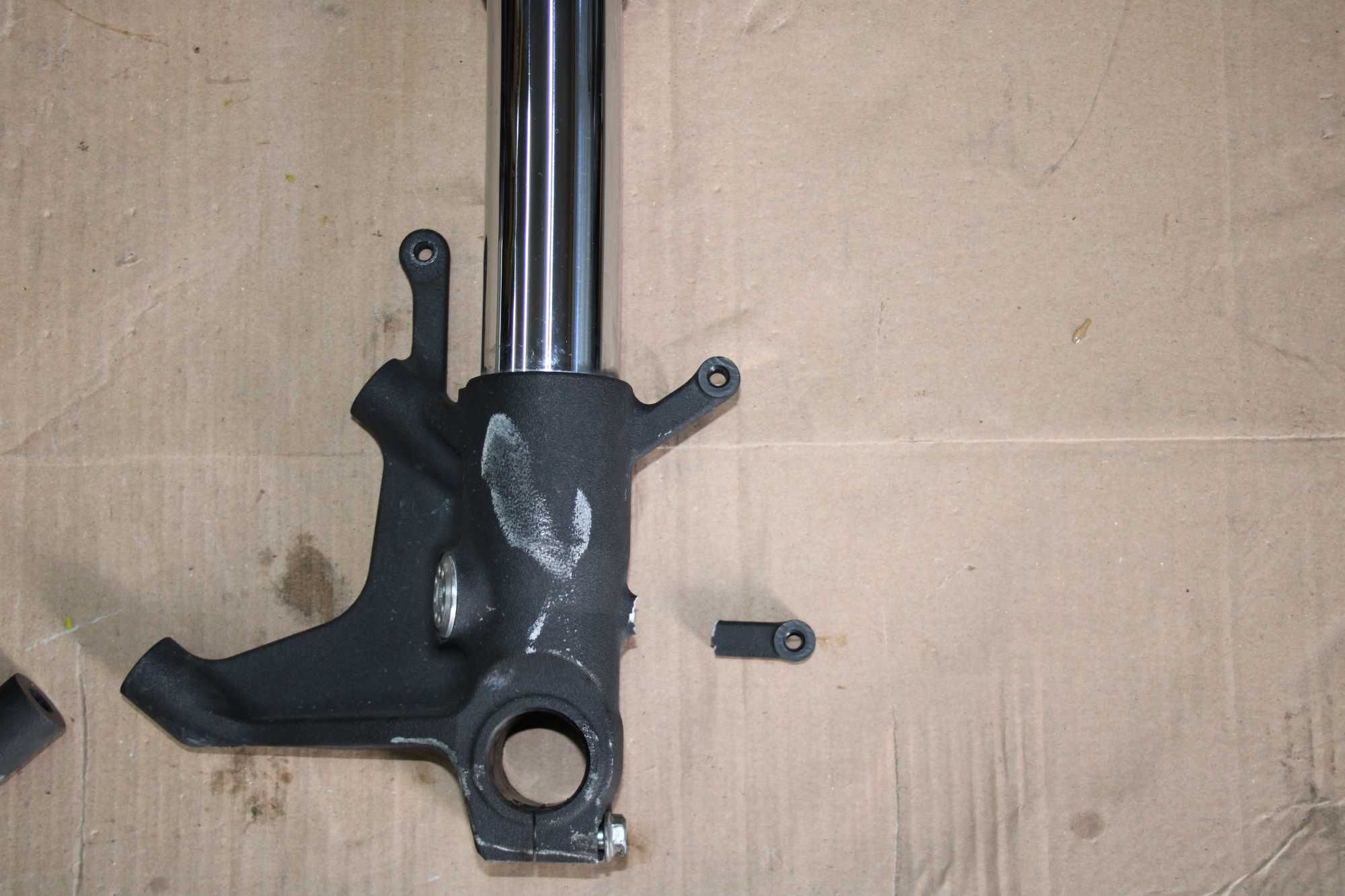 Lagi Zawieszenie Przód Przednie Suzuki Gsxr 600 L1-L6 11-17 , 750