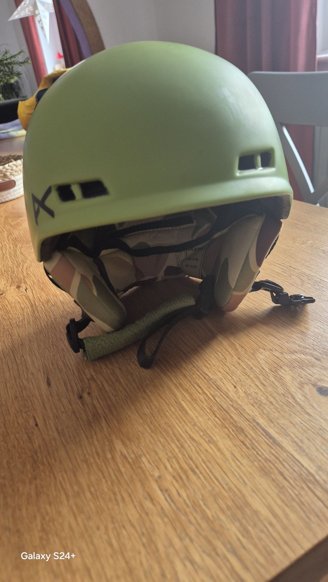 Kask narciarski Anone Burton