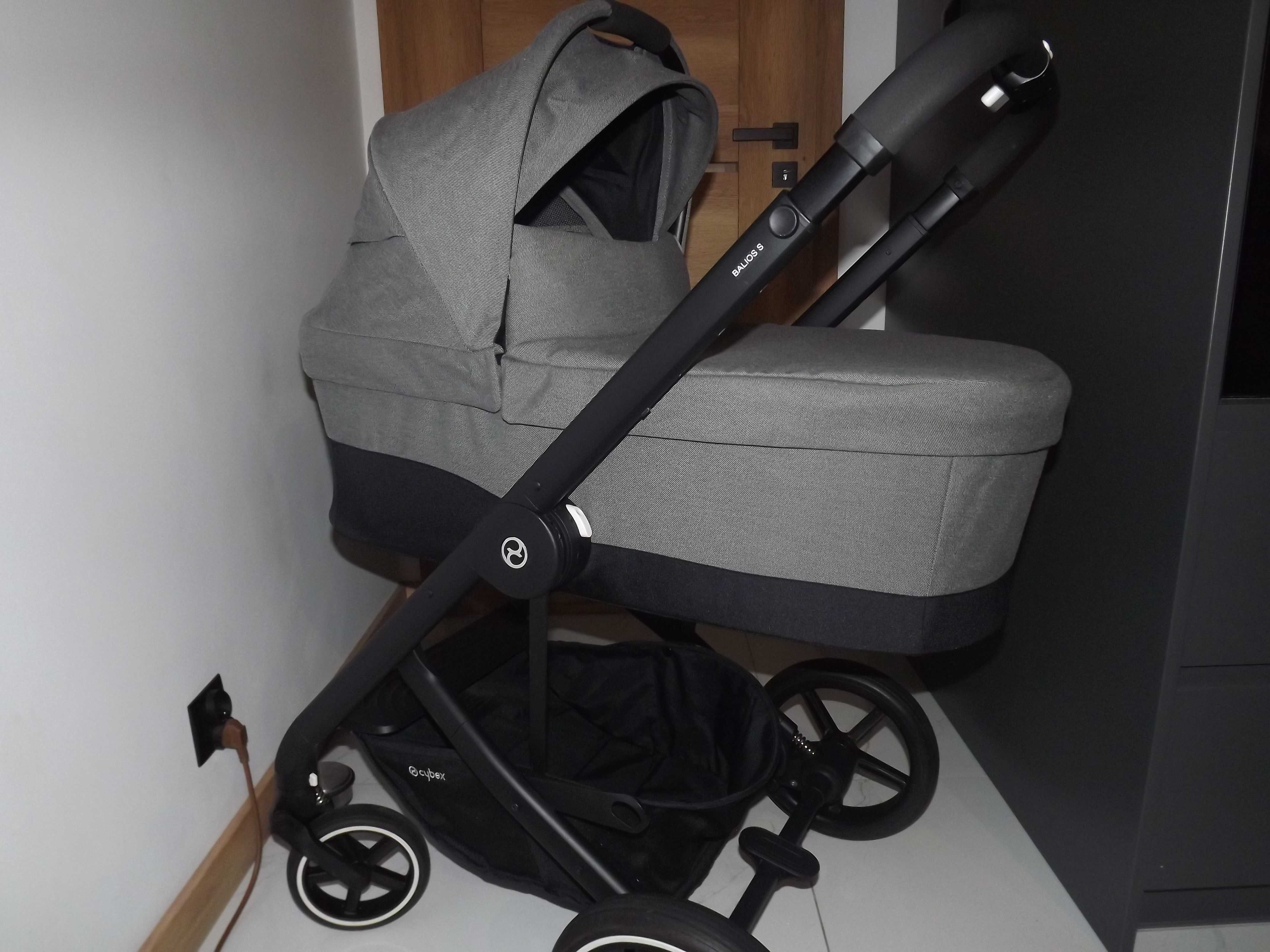 Cybex Balios s Lux Soho Grey+Baza Fotelik Maxi cosi Family