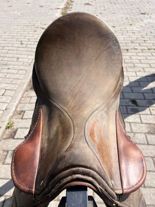 Siodło skokowee Stubben Parzival