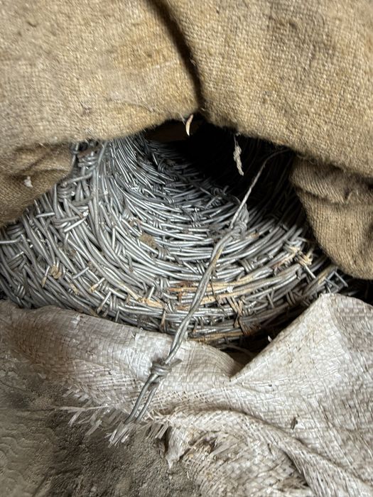 Дріт колючий двохосновний 1,8 мм оцинкований