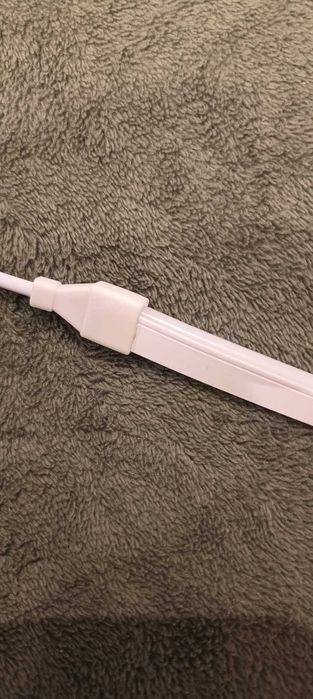 Taśma LED do zabudowę 2 m z czujnikiem ruchu PIR