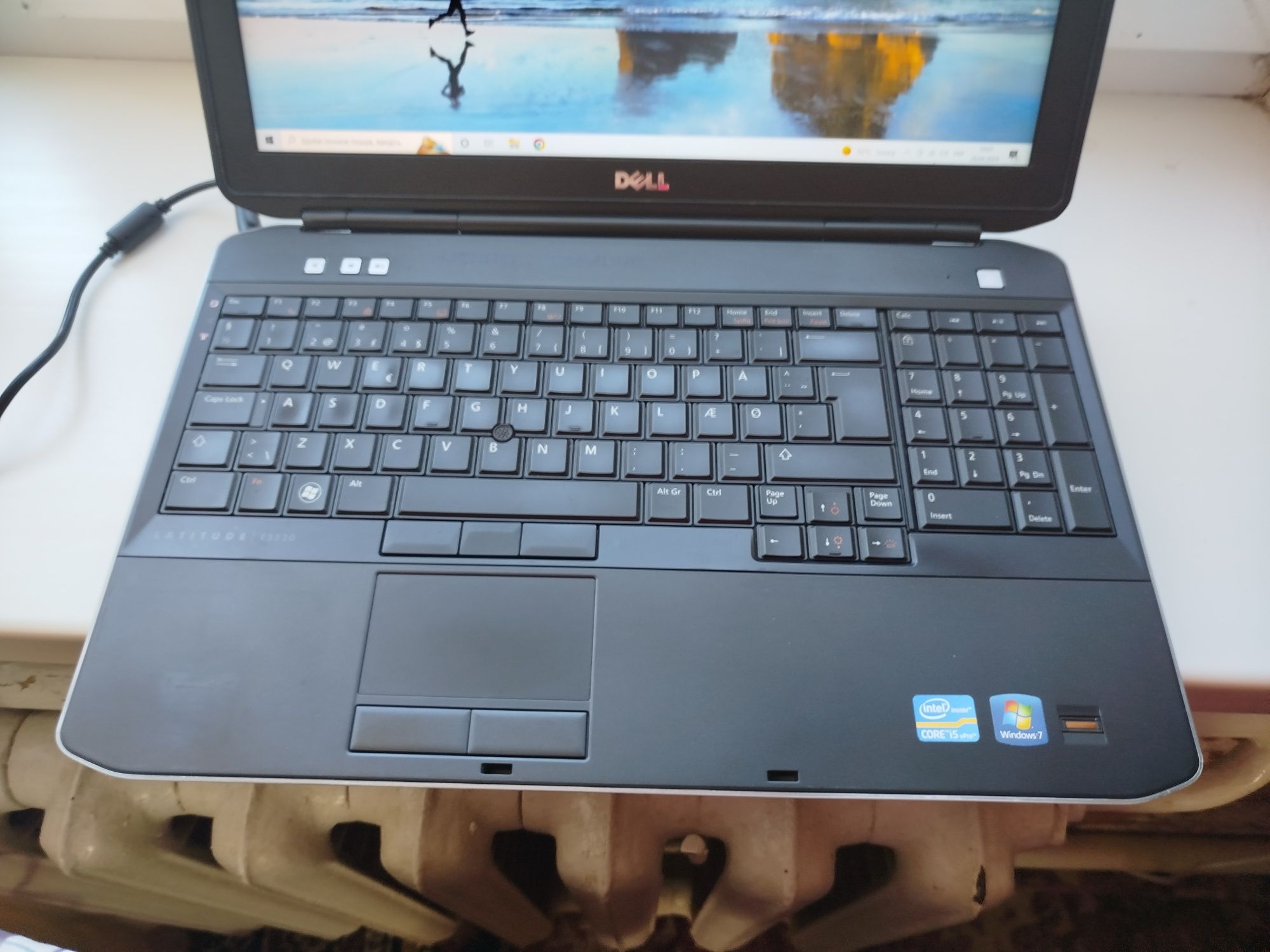 Ноутбук Dell E5530 15.6" Full HD i5-3320m