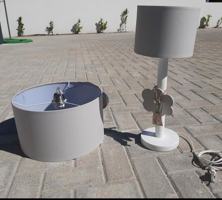 Conjunto de candeeiros para quarto de bebé