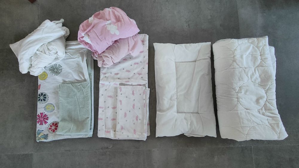 Dziecięce łóżeczko turystyczne Eco Toys + akcesoria