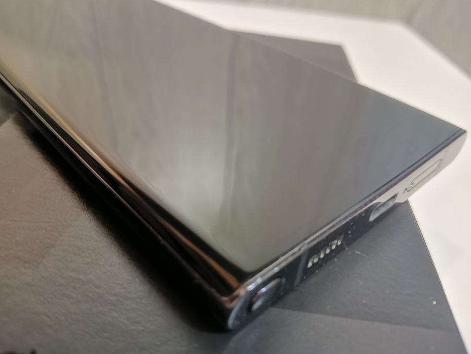 Jak Nowy Samsung S22 Ultra w idealnym stanie,komplet,bez rys