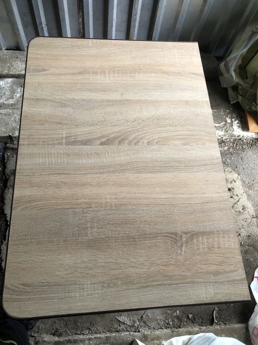 Стол раскладной в отличном состоянии