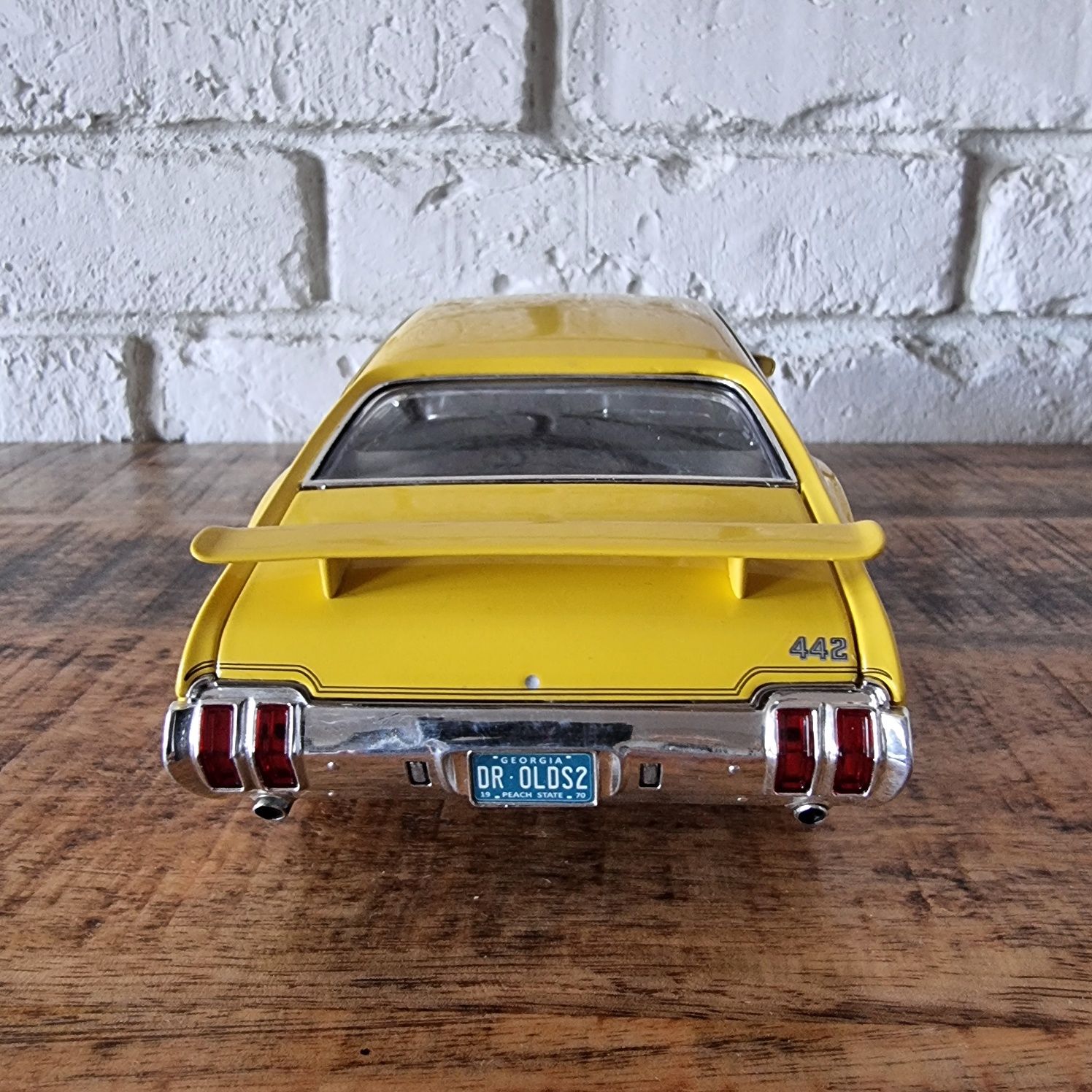 Oldsmobile 4-4-2 70 ACME 1:18