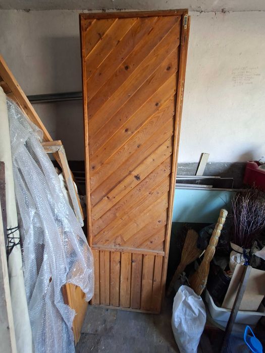 Двері міжкімнатні дерев'яні