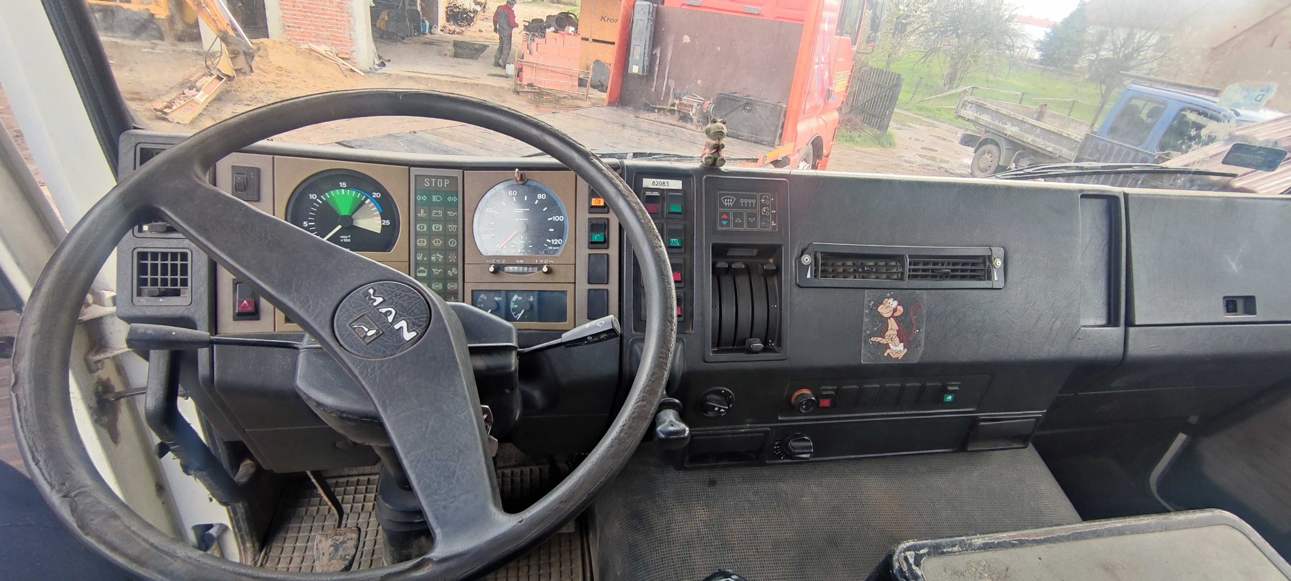 MAN 35-372 wywrotka 8X8