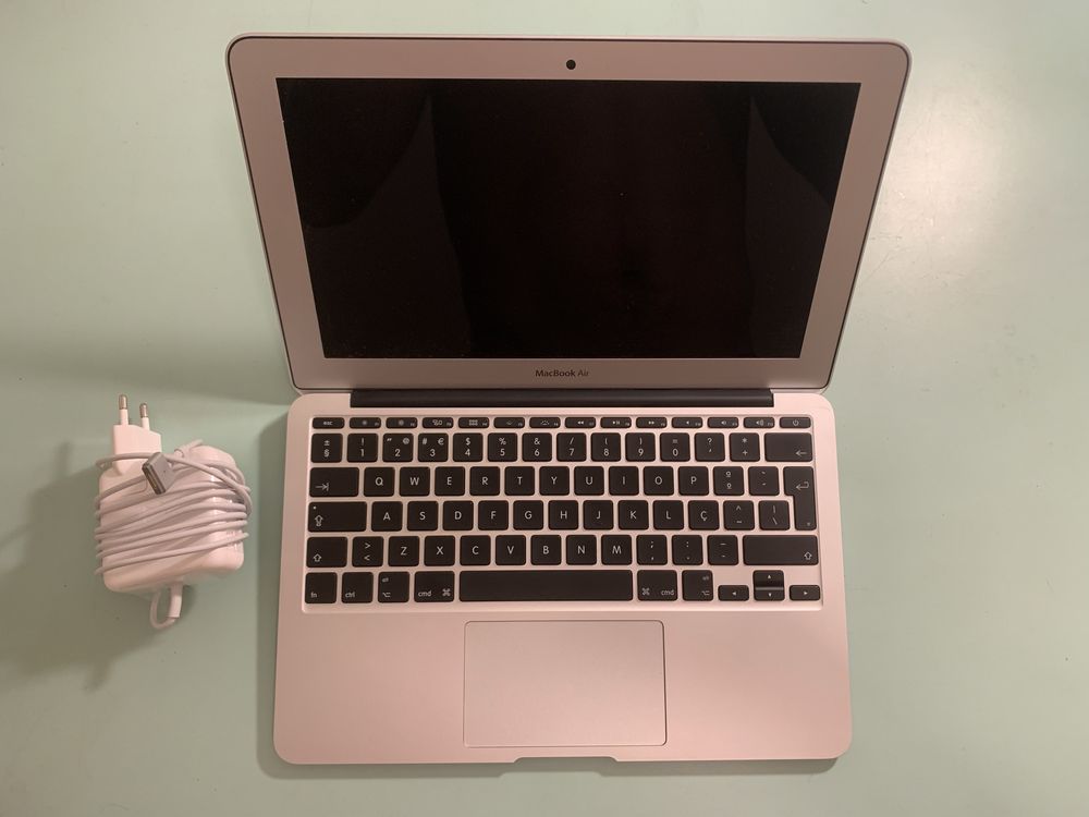 MacBook Air 11’’ i5-1.6GHz 128GB