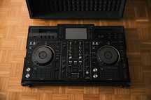 Sprzedam kontroler Pioneer XDJ-RX2 + hard case