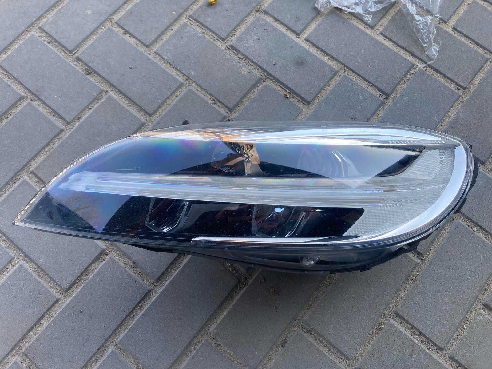 Volvo V40 II 2 LIFT Full LED LAMPA Lewy przod przednia EUROPA /wysylka