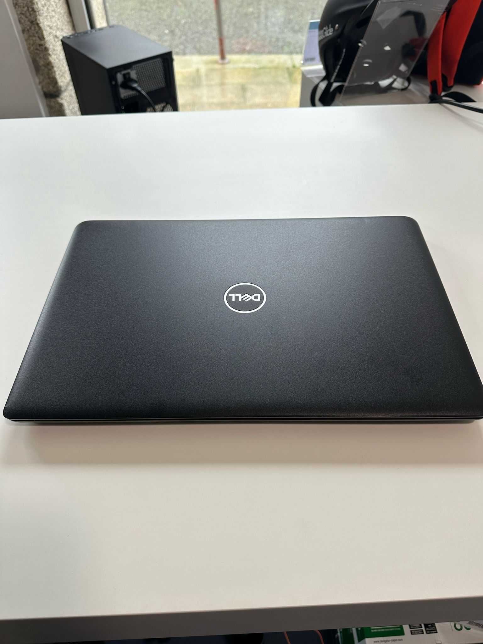 Portátil Recondicionado Dell Latitude 3500