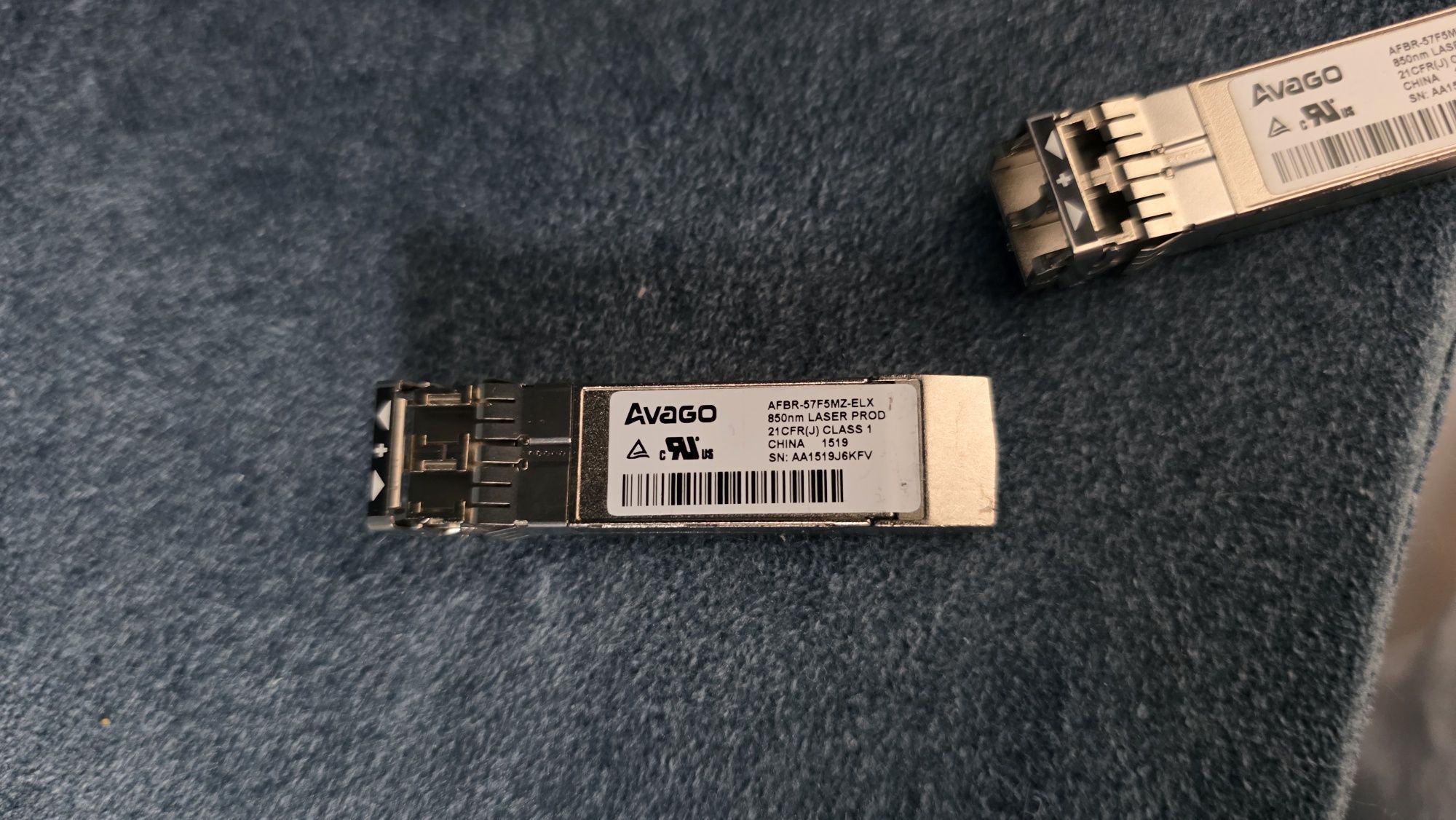 IBM Avago 16Gb FC 850nm SFP+ Optical Trans - AFBR-57F5MZ-ELX Wkładka