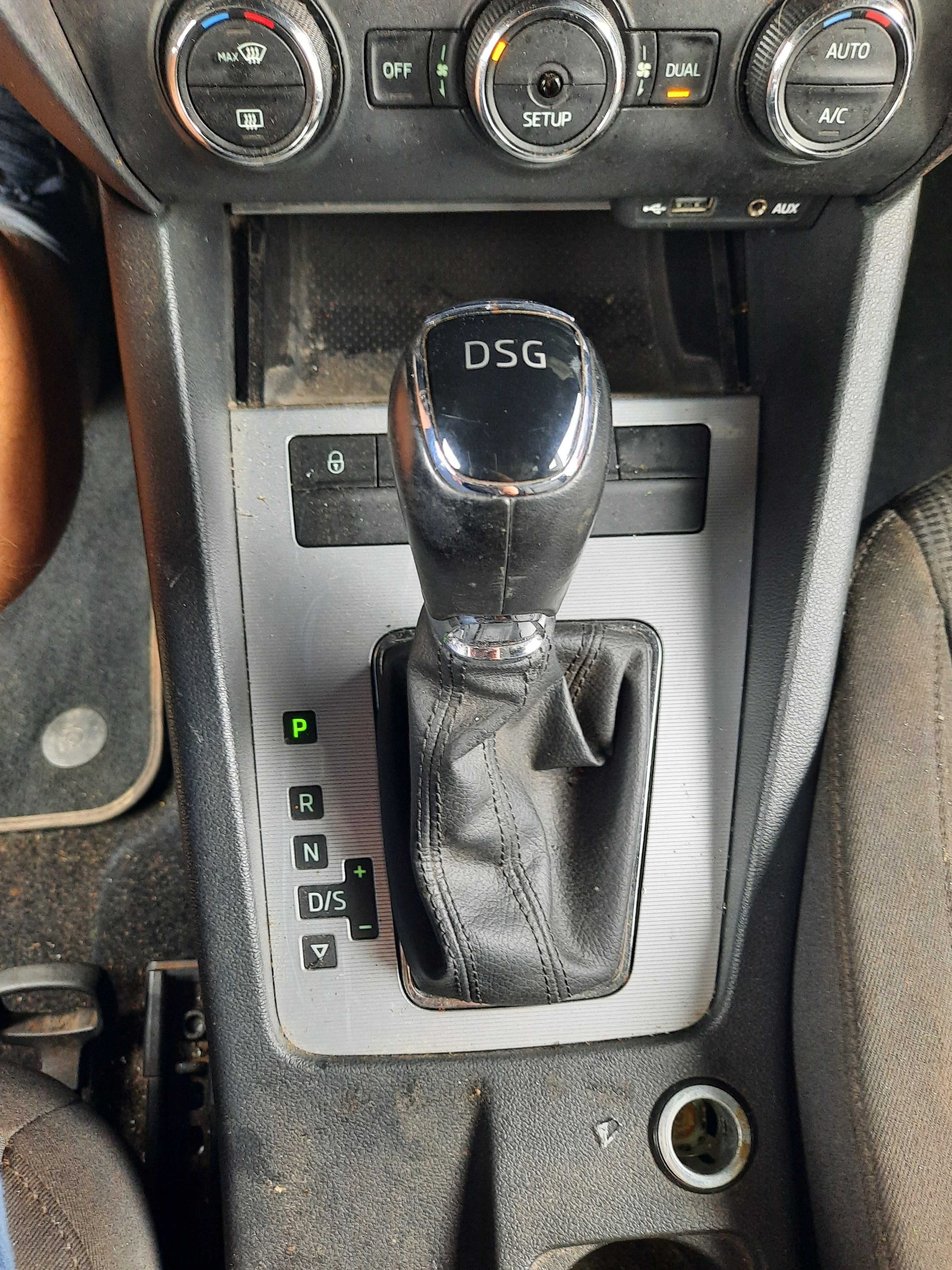 Gałka mieszek DSG Skoda Octavia III