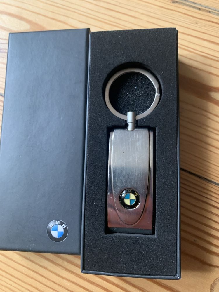 Brelok etui do kluczy etui do dokumentow BMW