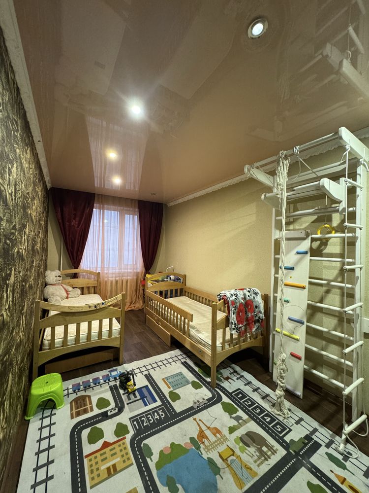 Продам 3х кімнатну квартиру Шахтарське