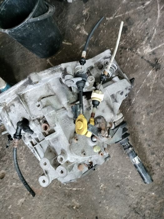 КПП коробка передач  Opel vectra 2.2б F23 5495775