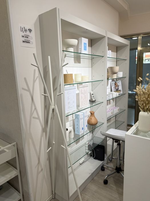 Armario vitrine loja